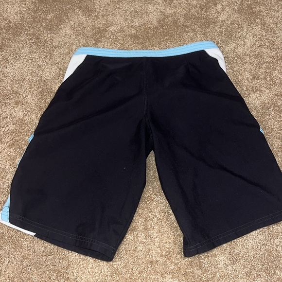 BILLABONG SURF SHORTS - Picture 6 of 6